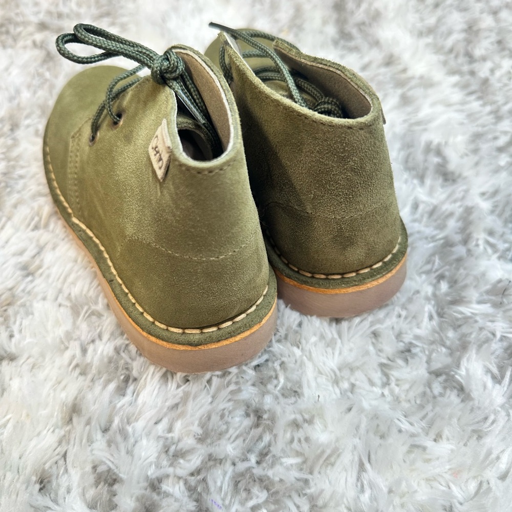 Cienta Kids Green Suede Boots - Picture 3 of 3